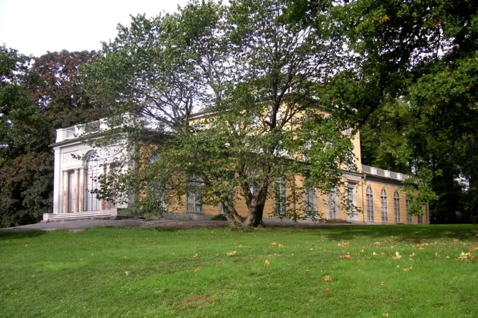 Gustav III's pavilion in Haga Park, just north of central Stockholm. Photo: Holger.Ellgaard (CC BY-SA 3.0)