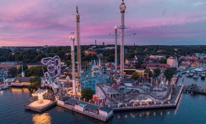 Gröna Lund in Stockholm by night. Photo: Marko T Wramén/Gröna Lund/Parks and Resorts