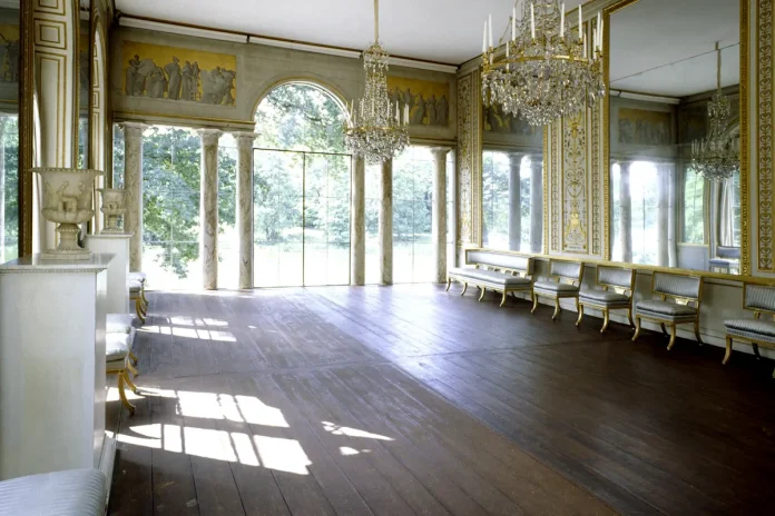 Spegelsalen (The Hall of Mirrors) at Gustav III's Pavilion. Photo: Alexis Daflos © Kungl. Hovstaterna