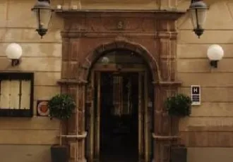 Collector's Victory Hotel