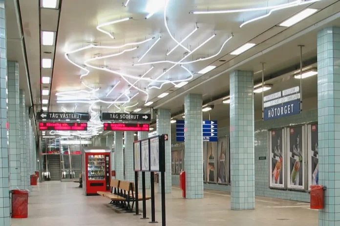 Image from the platform of Hötorget metro station. Photo: Jonas Bergsten (Public domain)