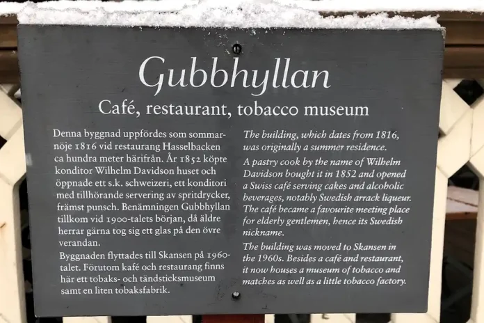 Information sign that tells the story behind Gubbhyllan, where the Snuff and Matchstick Museum is now housed. Photo: Salgo60 (CC BY-SA 4.0)