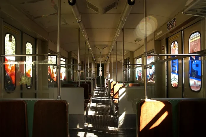 Here we see the interior of one of the silver-colored C5 cars. Photo: Alexandar Vujadinovic (CC BY-SA 4.0)