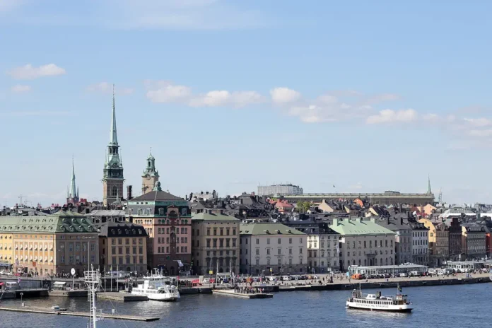 Skeppsbron, view from Fjällgatan in Södermalm. The German Church and Storkyrkan in the background. Photo: C Talleyrand (CC BY-SA 3.0)